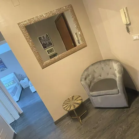 Cipro Vatican House Apartment *